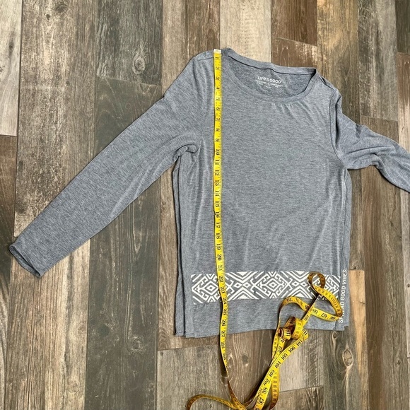Life is good Spread good Vibes split sides long sleeve shirt Women size Small - Picture 7 of 9